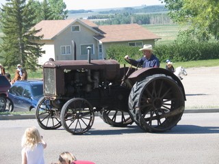 old-tractor.jpg